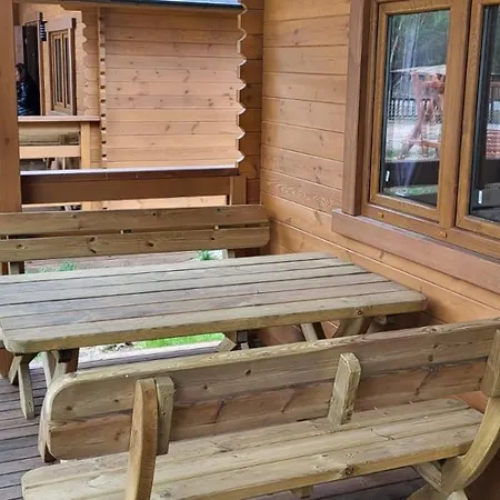 Borskie Chatki Holiday home Borsk